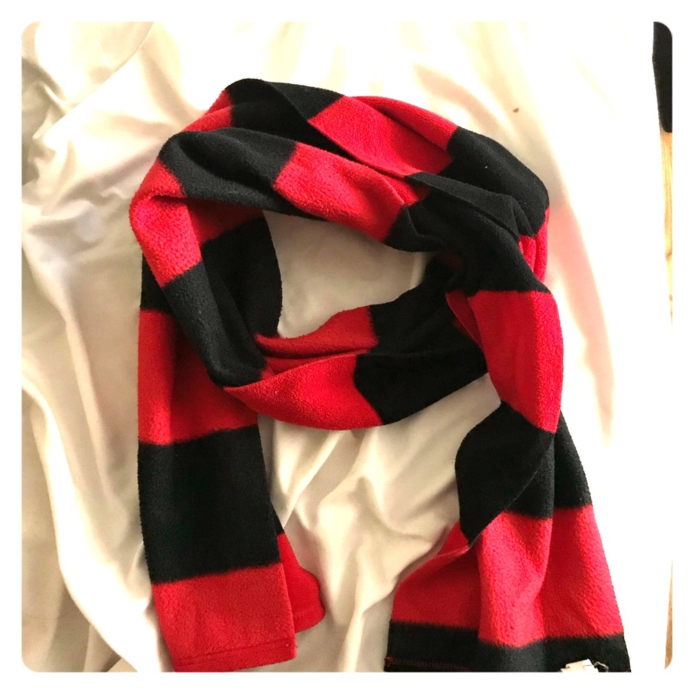 Black and red scarf